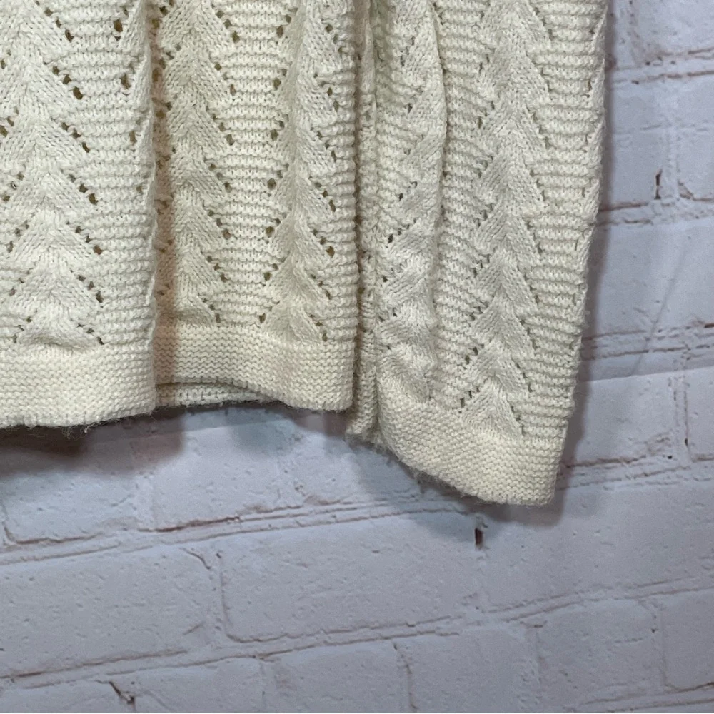Vintage Bernice Creations Cardigan Sweater Womens Size Medium Ivory Pockets
